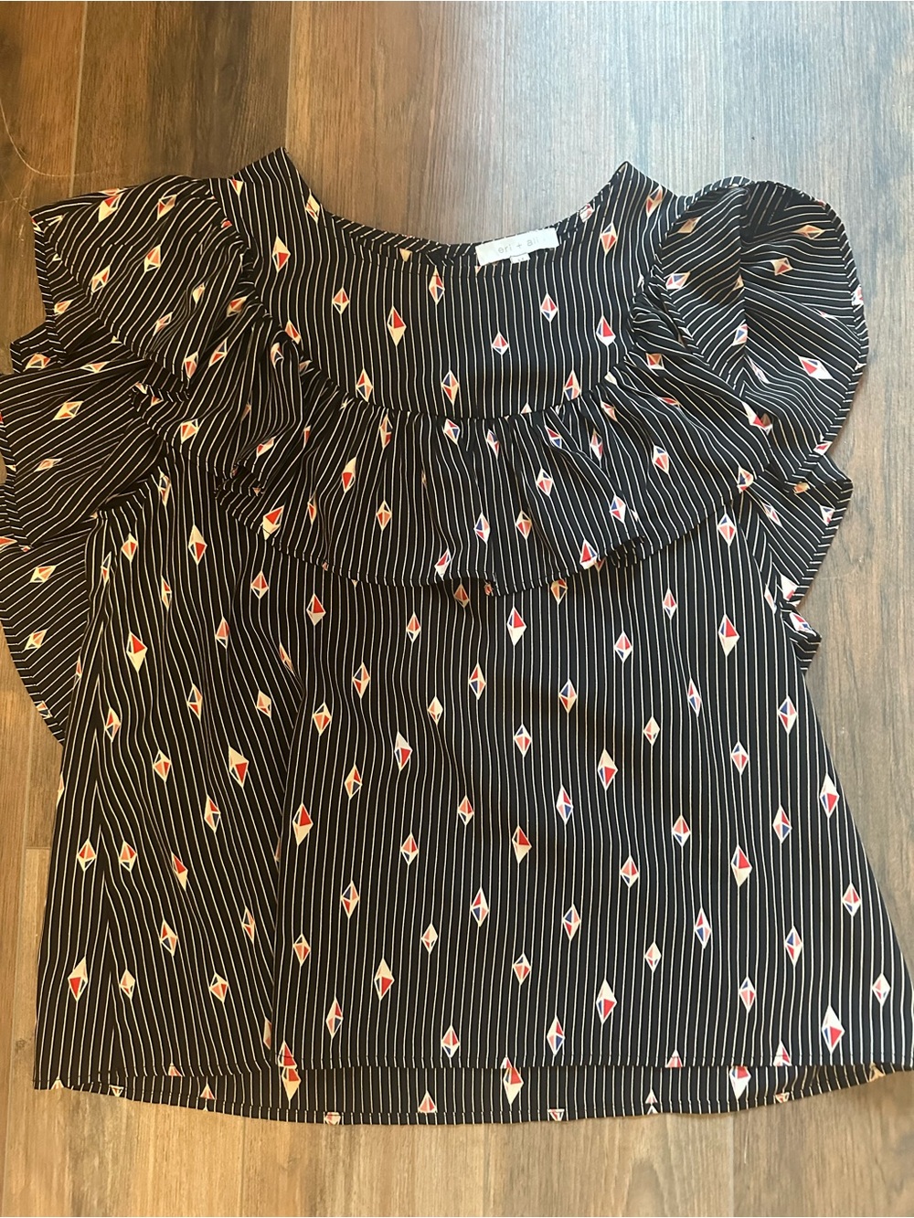 Eri+Ali by Anthropologie Ruffled Short-Sleeve Blouse in Black w Red Diamond Sz M